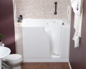 Pros & Cons of Walk-In Tubs